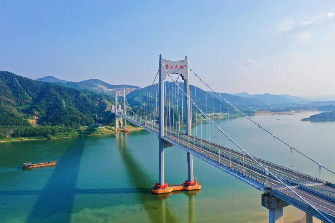 转发:广东省南粤交通投资建设有限公司下属清云高速面向社会招聘(厨师、路政、电工、保安)岗位,报名截止(4月17日)(图1) 转发:广东省南粤交通投资建设有限公司下属清云高速面向社会招聘(厨师、路政、电工、保安)岗位,报名截止(4月17日)(图1)